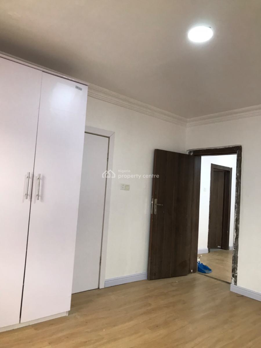 Very Standard Clean Mini Flat with Guest Toilet @lekki Phase 1, Lekki Phase 1, Lekki, Lagos, Mini Flat (room and Parlour) for Rent