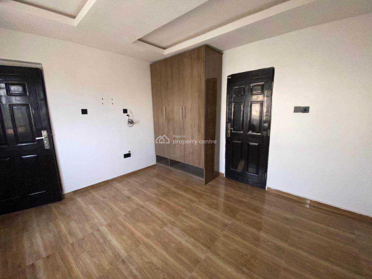 Amazing 3 Bedroom Apartment, Near Ochacho, Life Camp, Abuja, Flat / Apartment for Rent