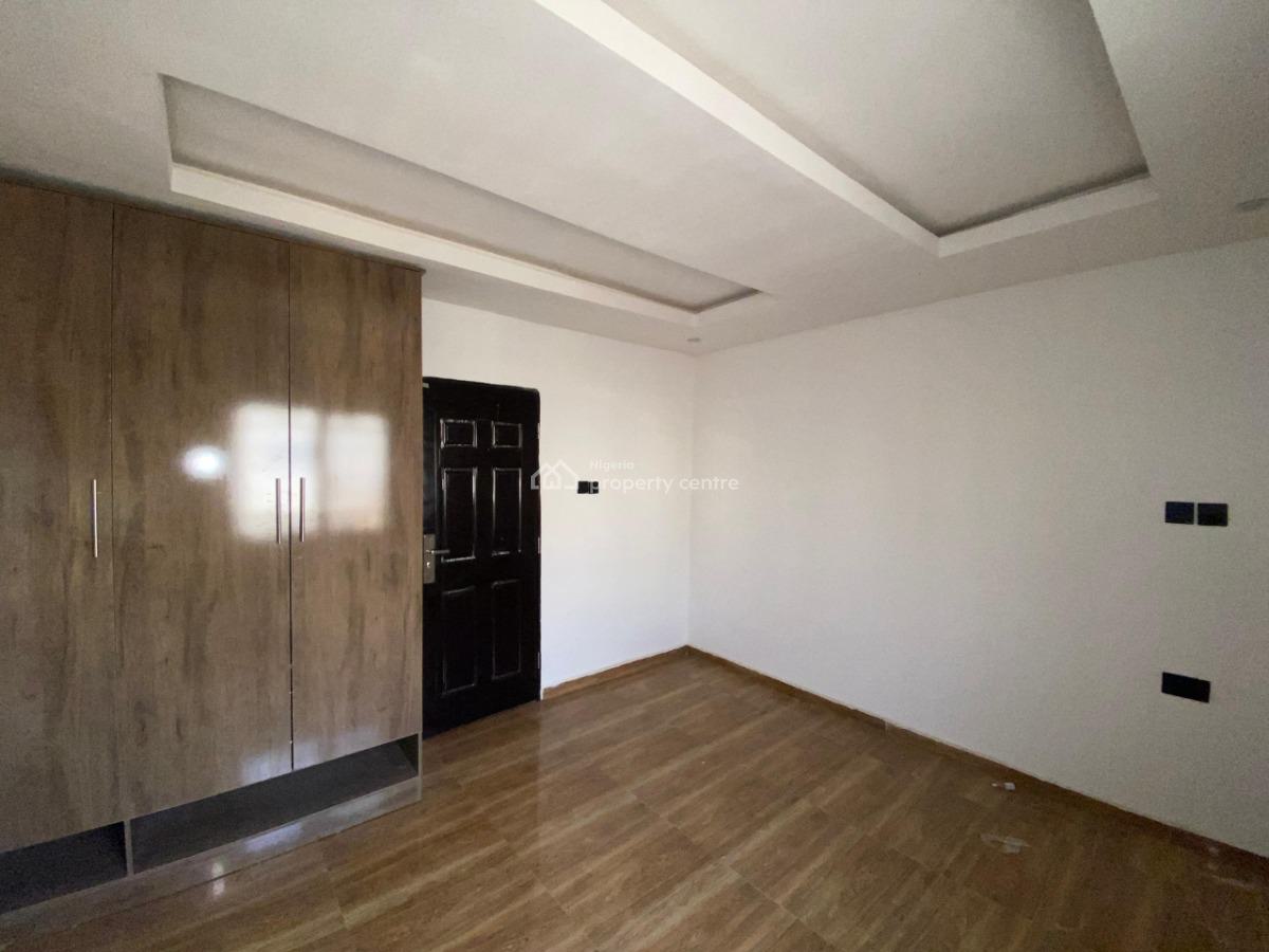 Amazing 3 Bedroom Apartment, Near Ochacho, Life Camp, Abuja, Flat / Apartment for Rent