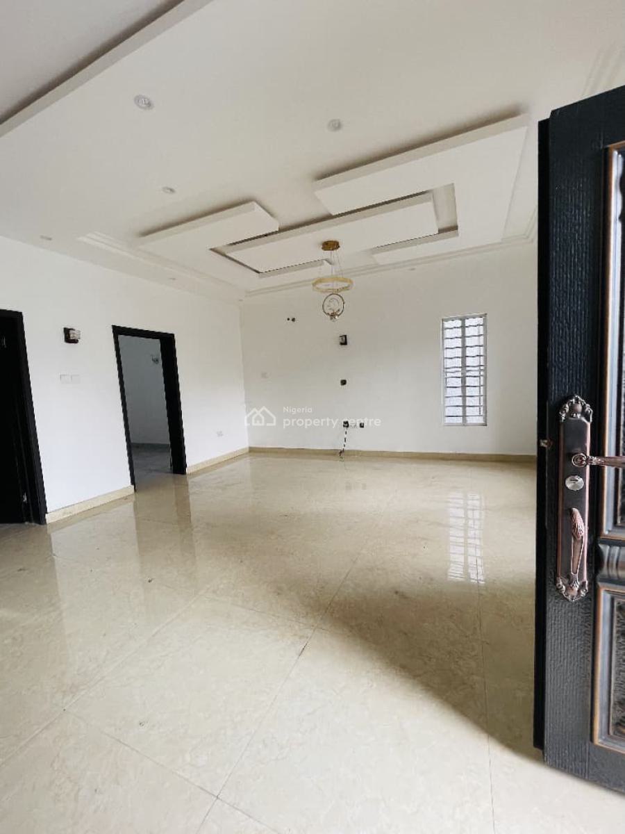 Executive 4bedroom Semi Detached Duplex in Estate, Estate Mulero Agege, Mulero, Agege, Lagos, Semi-detached Duplex for Rent