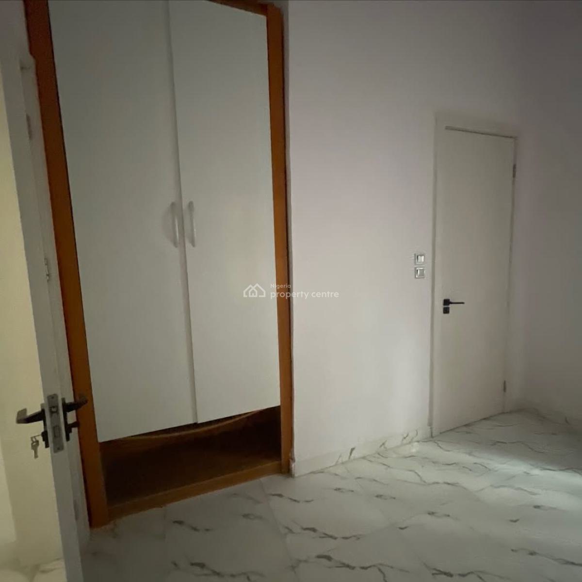 5 Bedroom House in an Estate, Orchid Al, Lekki, Lagos, Detached Duplex for Rent