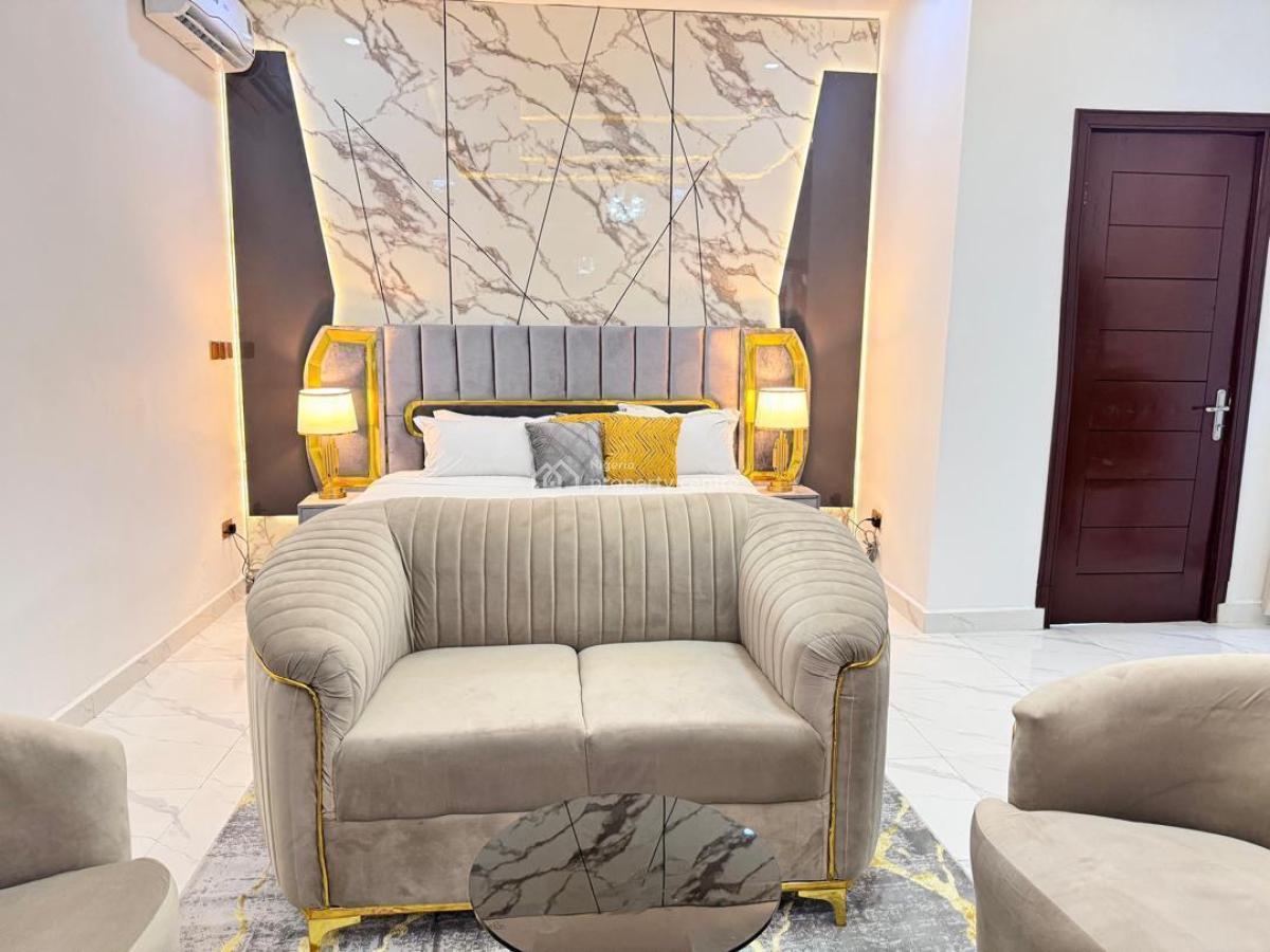 Brand New Smart Luxury 🥰 3 Bedroom Maisonette Apartment with City-v, Lekki Phase 1, Lekki, Lagos, Flat / Apartment Short Let