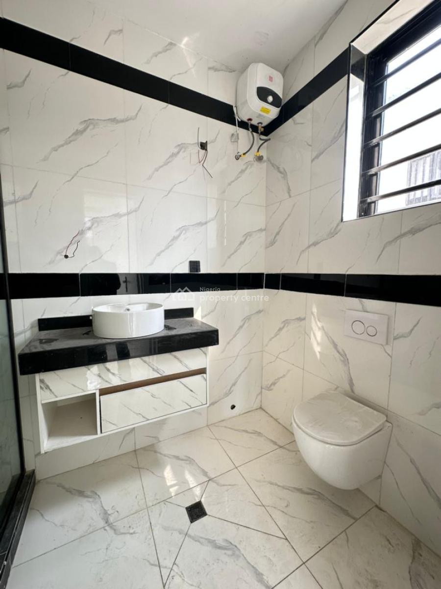 Luxury 2 Bedroom Apartment with Gym and Elevator, Lekki Phase 1, Lekki, Lagos, House for Sale