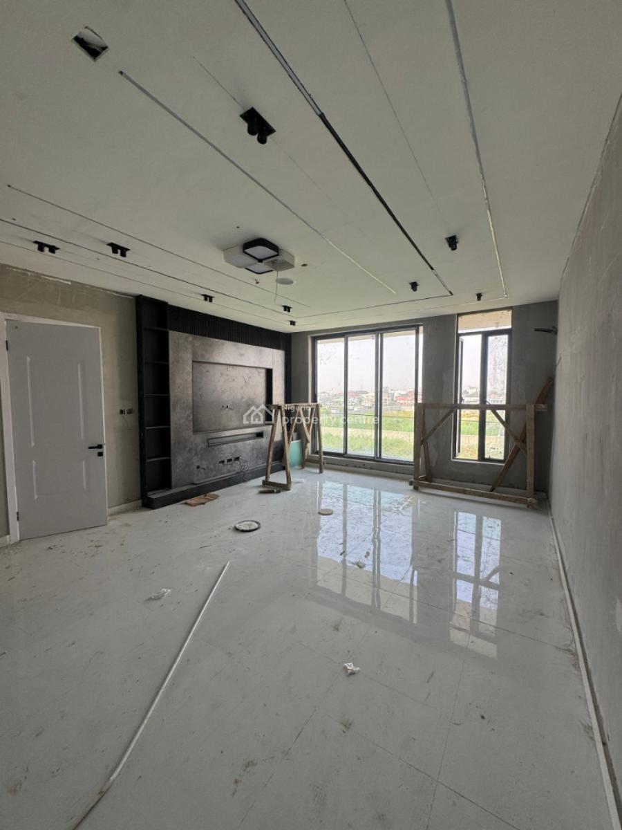 Unbelievable Offer 5 Bedroom Self Compound Terrace Duplex with Bq, Close Proximity to Purple Mall, Lekki Phase 1, Lekki, Lagos, Terraced Duplex for Sale