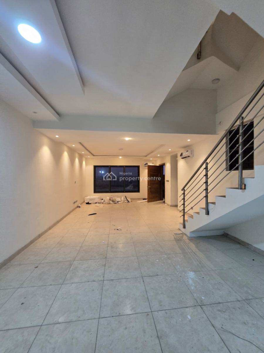 Exquisitely Finished Serviced 4 Bedroom Terrace with a Room Bq, Lekki Phase 1, Lekki, Lagos, Terraced Duplex for Rent
