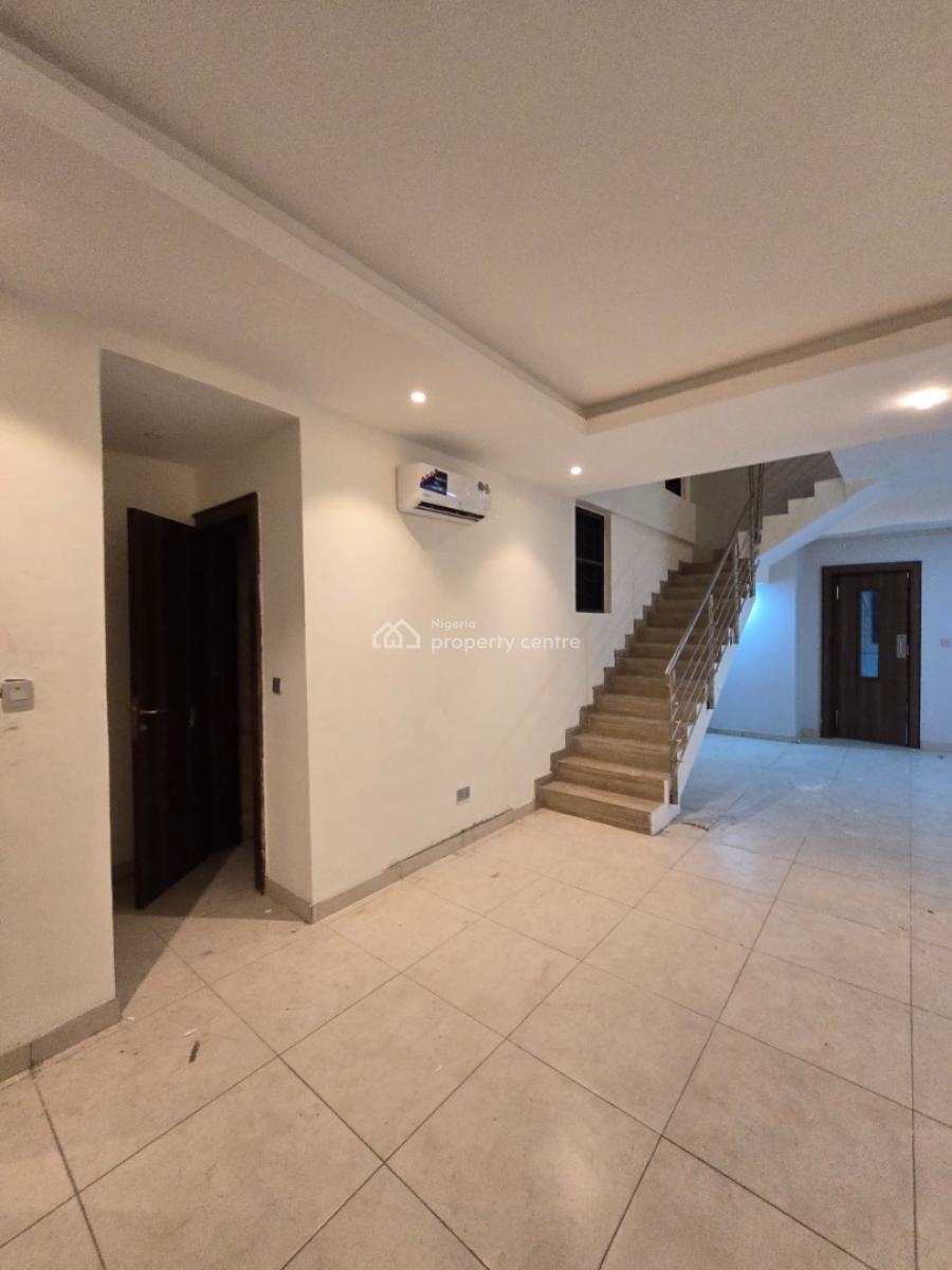 Exquisitely Finished Serviced 4 Bedroom Terrace with a Room Bq, Lekki Phase 1, Lekki, Lagos, Terraced Duplex for Rent