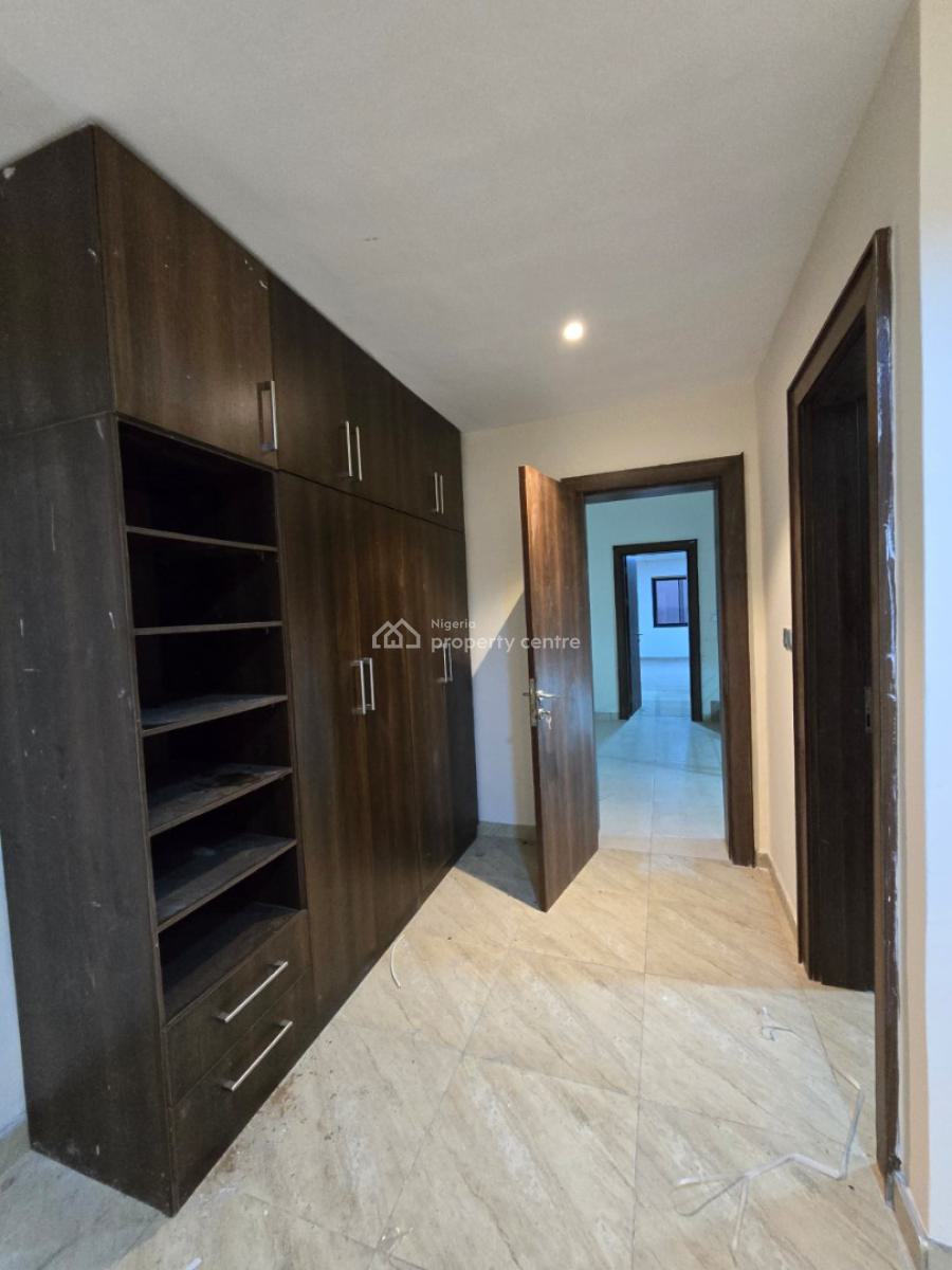 Exquisitely Finished Serviced 4 Bedroom Terrace with a Room Bq, Lekki Phase 1, Lekki, Lagos, Terraced Duplex for Rent