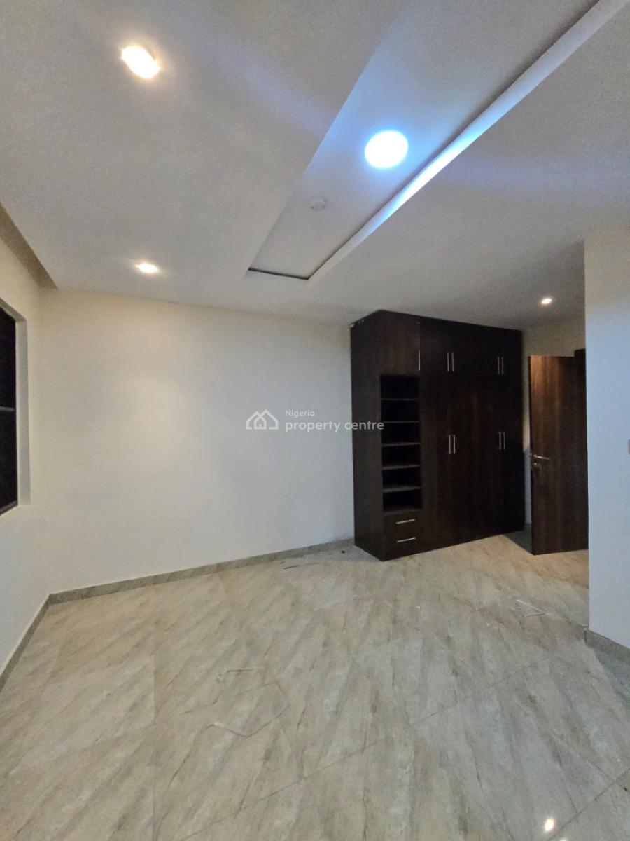 Exquisitely Finished Serviced 4 Bedroom Terrace with a Room Bq, Lekki Phase 1, Lekki, Lagos, Terraced Duplex for Rent