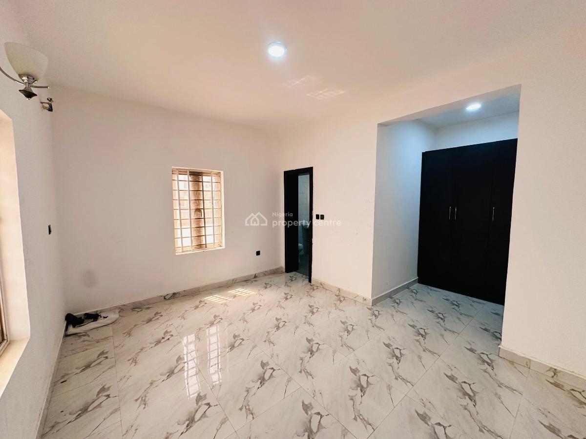 Corporate   6 Units of 2 Bedroom Flat, Jahi, Abuja, Flat / Apartment for Sale