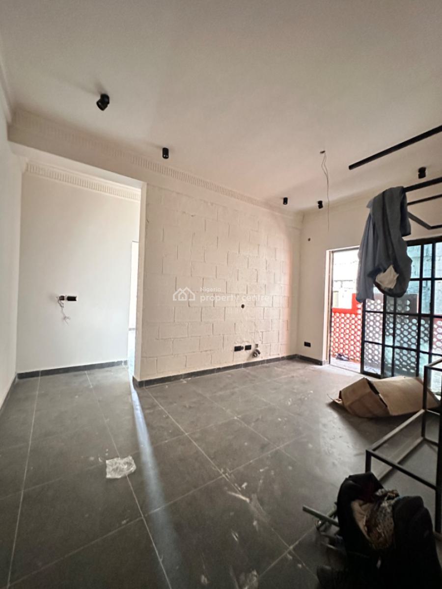 Beautifully Designed 1bedroom Apartment, Ikate Side with Closeness to Freedom Way., Lekki, Lagos, Block of Flats for Sale