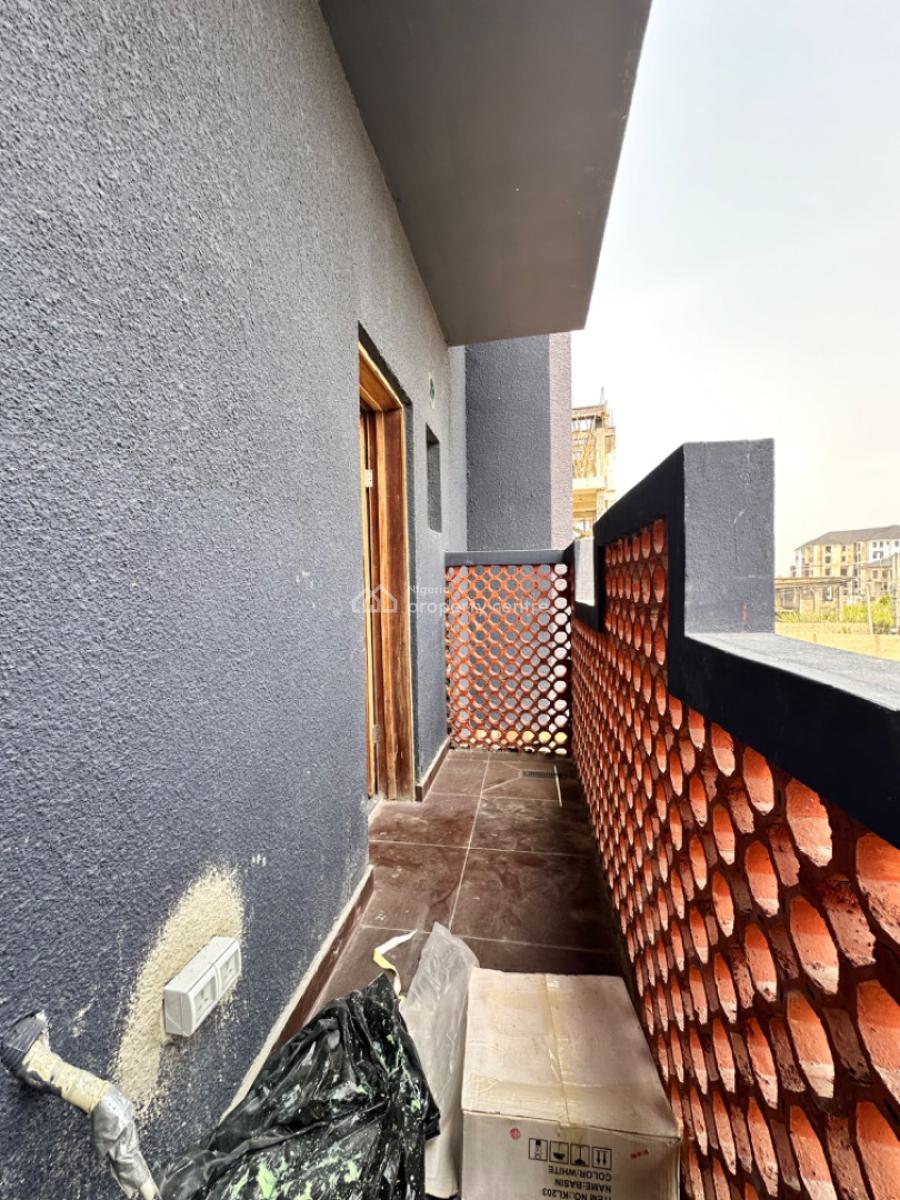 Beautifully Designed 1bedroom Apartment, Ikate Side with Closeness to Freedom Way., Lekki, Lagos, Block of Flats for Sale