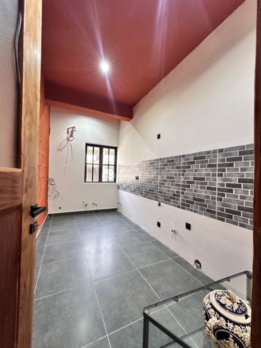 Contemporary Designed 3bedroom Apartment, Freedom Way Axis, Lekki, Lagos, Block of Flats for Sale