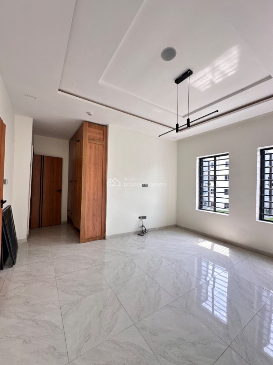 Most Affordable Spacious 3bed in Lekki, Off Freedom Way, Lekki Phase 1, Lekki, Lagos, Block of Flats for Sale