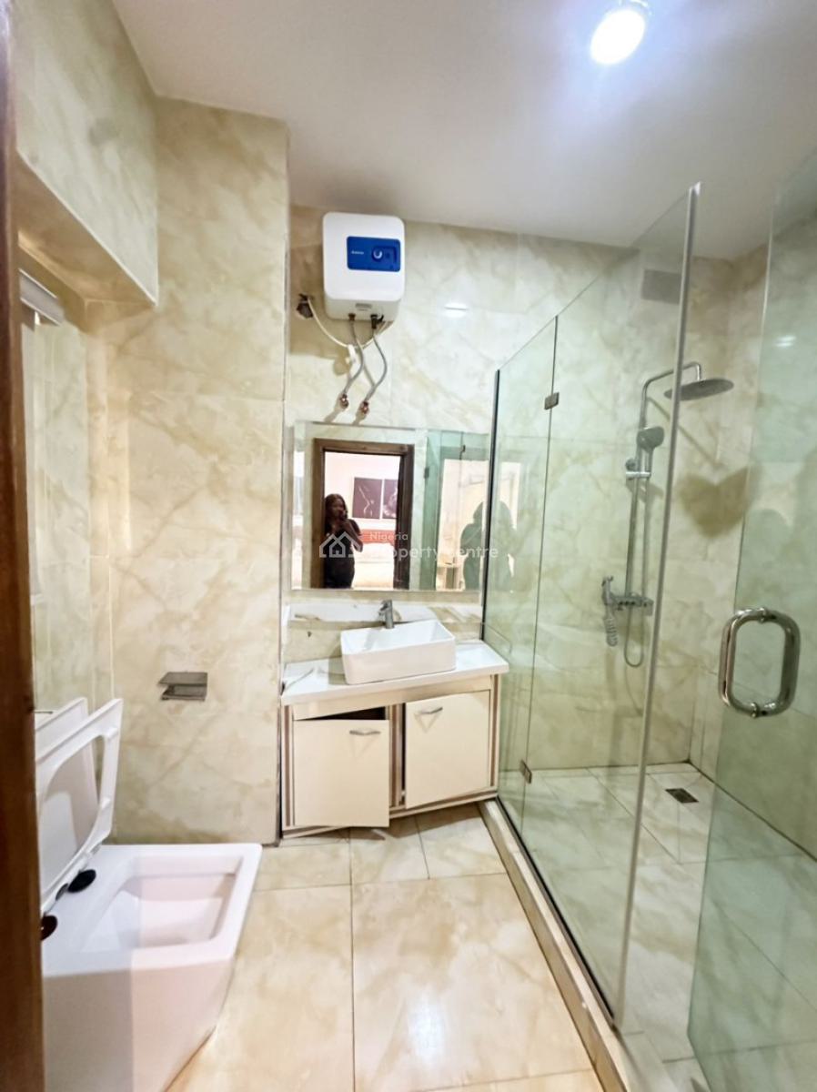 Distress 3bedroom Terrace Duplex with Premium Finishing, Ikate Elegushi, Lekki, Lagos, Terraced Duplex for Sale