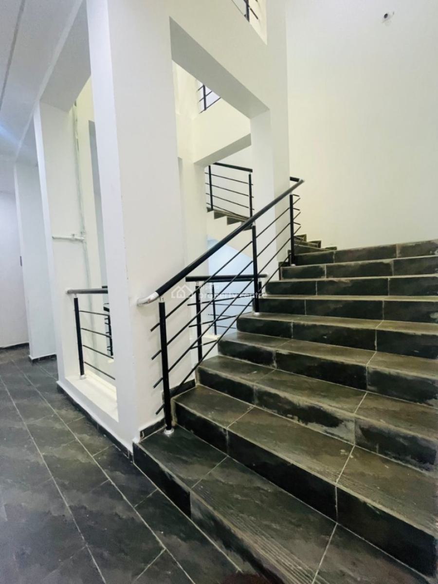 Spacious 2 Bedroom Apartment with Pool and Gym House, Ologolo, Lekki, Lagos, Block of Flats for Sale