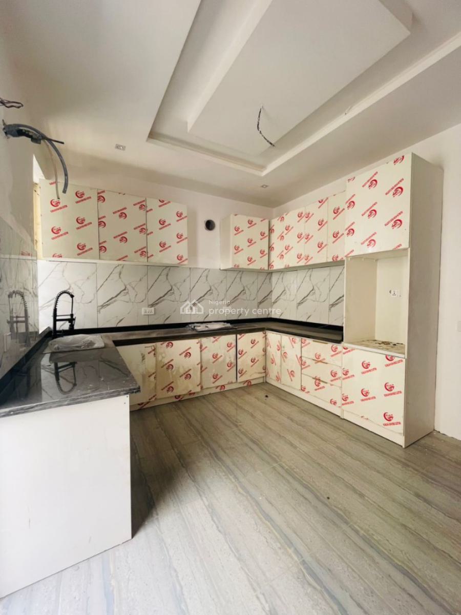 Really Nice 2 Bedroom Apartment Suitable for Investment Purposes, Ologolo, Lekki, Lagos, Block of Flats for Sale