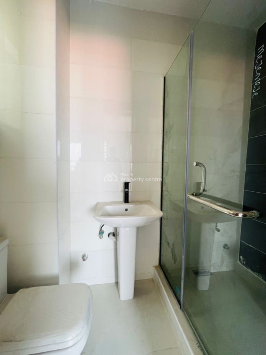 Really Nice 2 Bedroom Apartment Suitable for Investment Purposes, Ologolo, Lekki, Lagos, Block of Flats for Sale