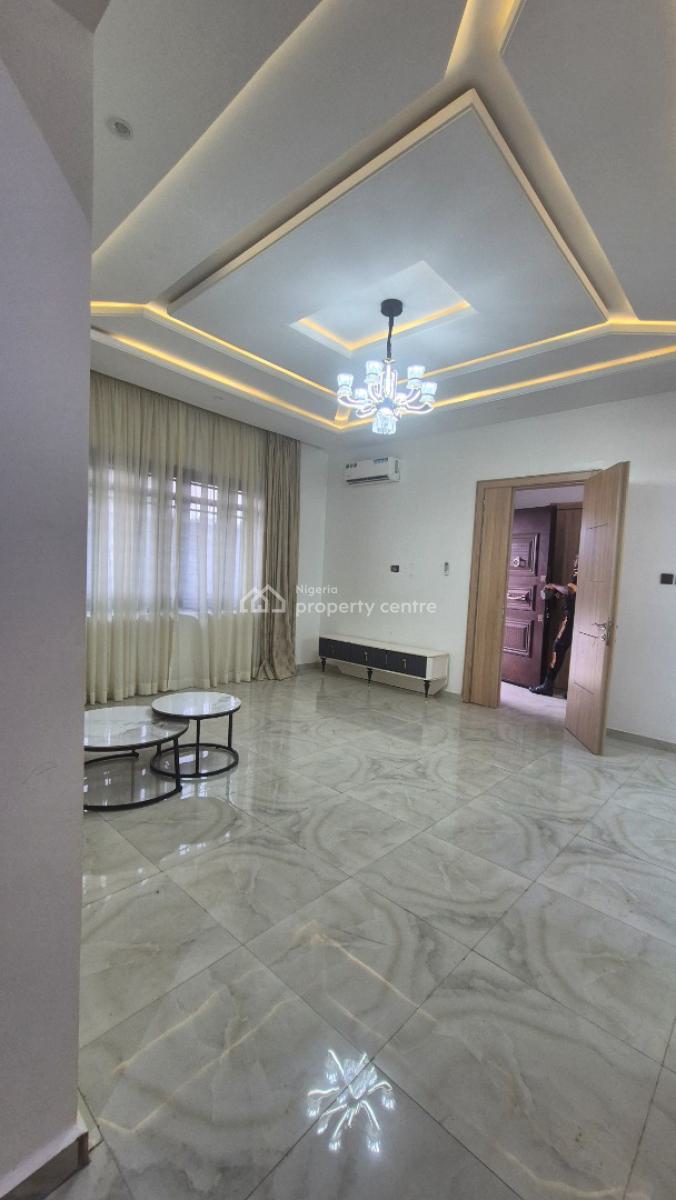 Luxurious 4 Bedroom Apartment with a Room Bq in Gra Ikeja, Off Issac John Street Gra Ikeja, Ikeja Gra, Ikeja, Lagos, Flat / Apartment for Sale