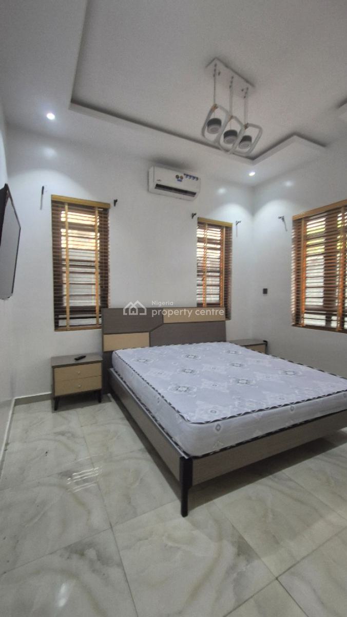 Luxurious 4 Bedroom Apartment with a Room Bq in Gra Ikeja, Off Issac John Street Gra Ikeja, Ikeja Gra, Ikeja, Lagos, Flat / Apartment for Sale