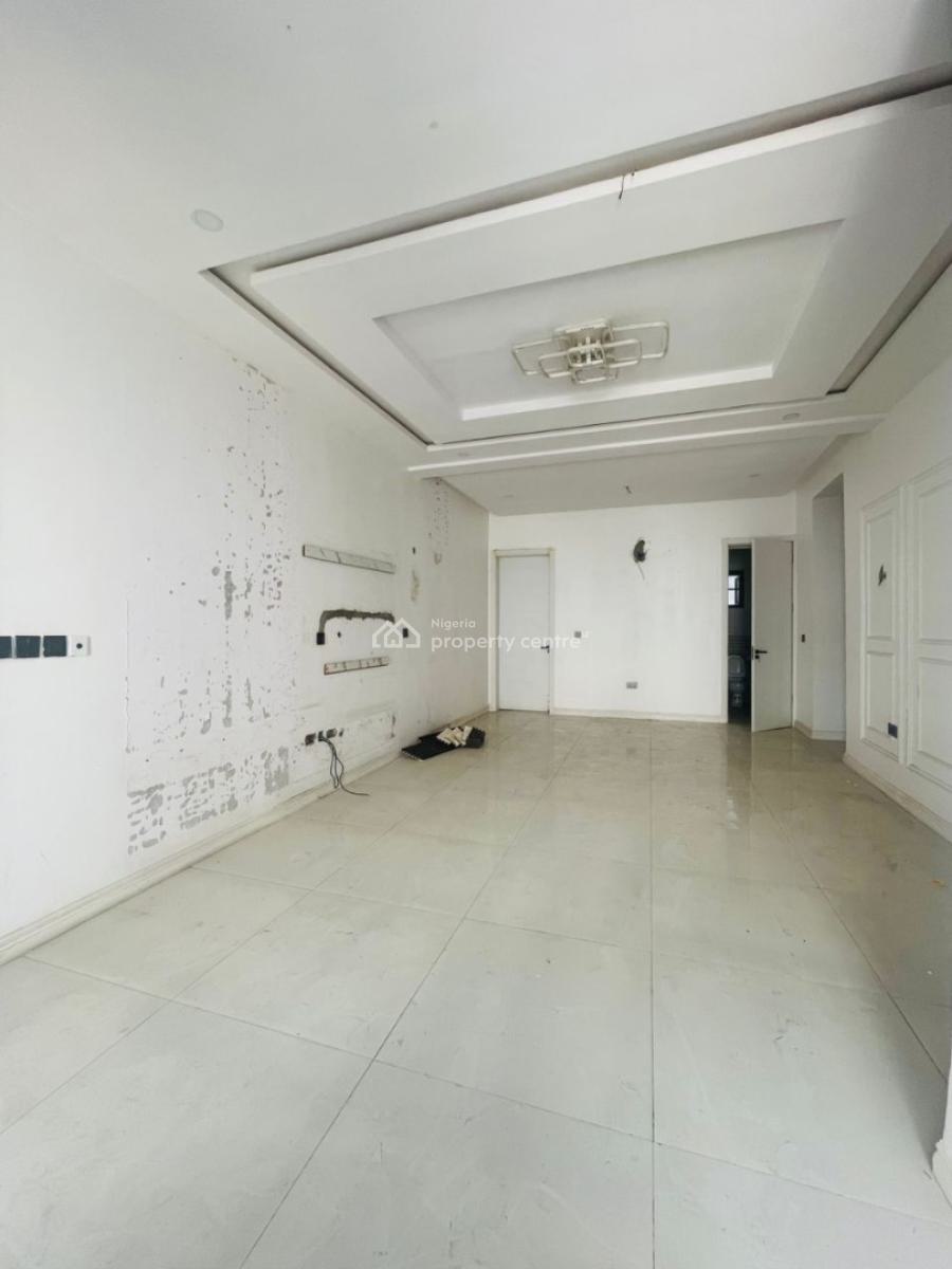 Well Maintained 2 Bedroom Apartment, Ologolo, Lekki, Lagos, House for Rent