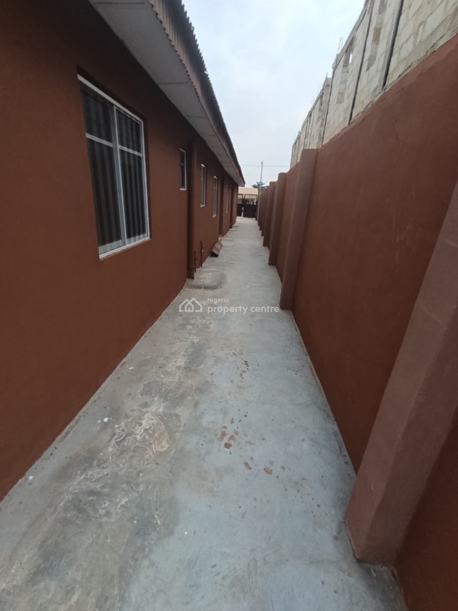 Newly Built Mini Flat Room and Parlor Self Contain All Tiles Floor on, Itele Ogun State Close to Ayobo Lagos, Ado-odo/ota, Ogun, Mini Flat (room and Parlour) for Rent