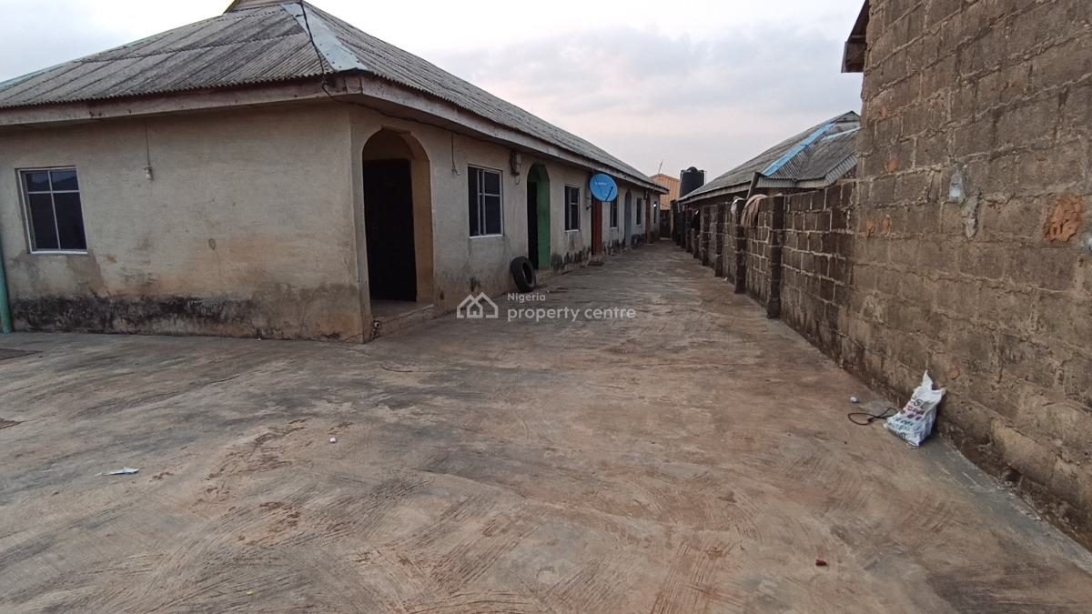 Neat Room and Parlor Self Contain All Tiles Floor Prepaid Meter No Lan, Itele Ogun State Close to Ayobo Lagos, Ado-odo/ota, Ogun, Mini Flat (room and Parlour) for Rent