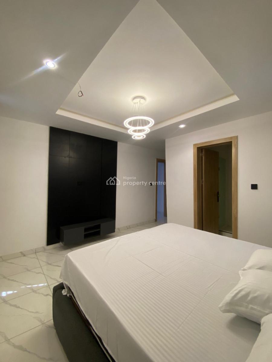 Beautifully Built 2 Bedroom Apartment, Mobil Road, Ajah, Lagos, Flat / Apartment for Sale