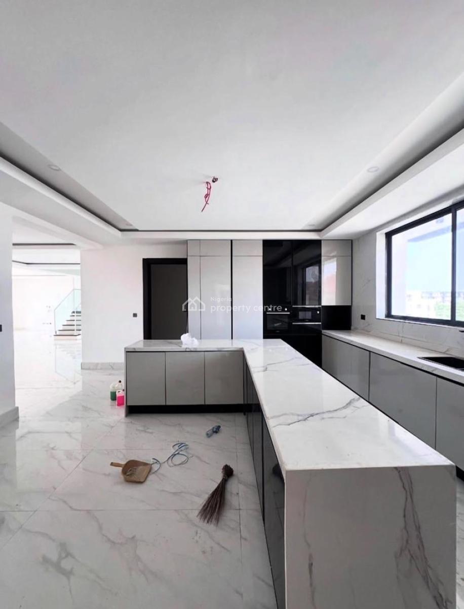 Newly Built 4 Bedroom Maisonette in a Communal Living Space on Banana, Banana Island Road, Banana Island, Ikoyi, Lagos, Block of Flats for Sale