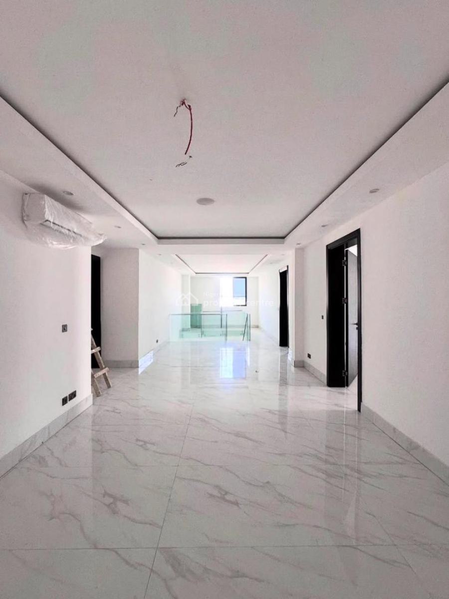 Newly Built 4 Bedroom Maisonette in a Communal Living Space on Banana, Banana Island Road, Banana Island, Ikoyi, Lagos, Block of Flats for Sale