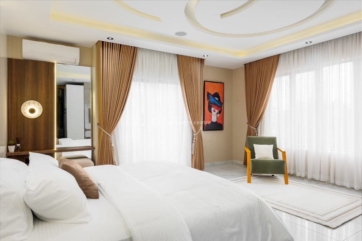 Top Luxury 3 Bedroom Apartment with Cinema,pool and Gym, Banana Island Road, Ikoyi, Lagos, Flat / Apartment Short Let