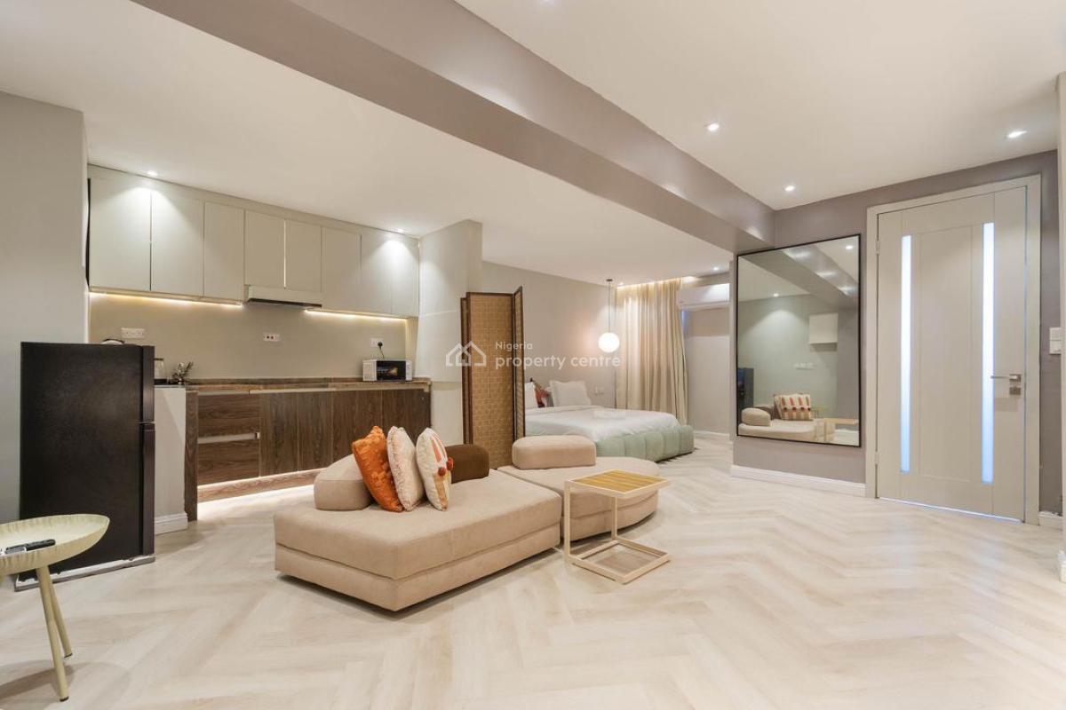 Luxury Studio Apartment with Gym, Lekki Phase 1, Lekki, Lagos, Flat / Apartment Short Let