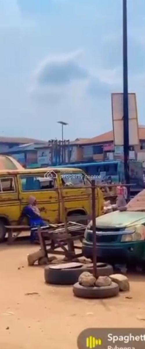 Commercial Land for Sa in Ikorodu Garage  Land Size : 3 Plot   Fence, Location: Ikorodu,lagos Road, Ikorodu, Lagos, Commercial Land for Sale