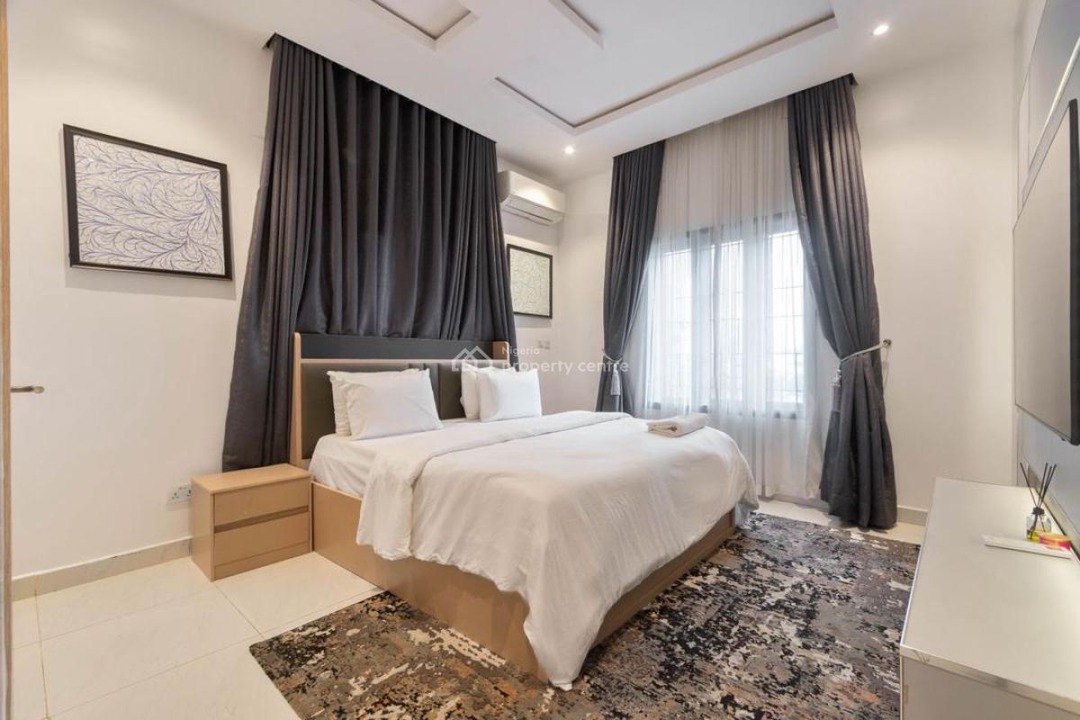 2 Unit of Luxury 1 Bedroom Apartment with Rooftop Pool and Gym, Lekki Phase 1, Lekki, Lagos, Flat / Apartment Short Let