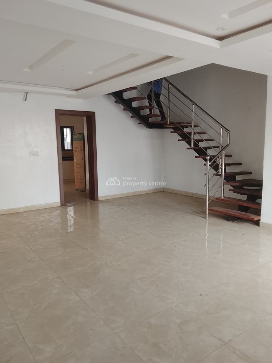 Luxury 4 Bedroom Terrace Duplex with Excellent Facility, Lekki Phase 1, Lekki, Lagos, Terraced Duplex for Rent