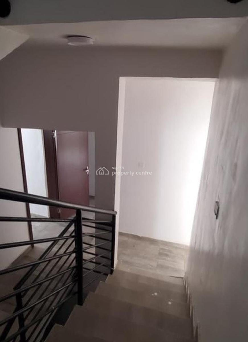 Luxury 3 Bedroom Apartment with Excellent Facility, Lekki Phase 1, Lekki, Lagos, Flat / Apartment for Rent