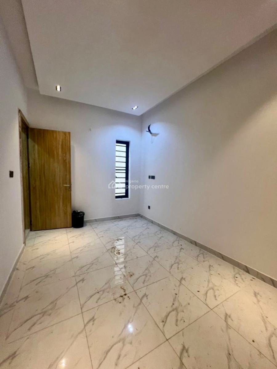 Well-designed 4-bedroom Semi-detached Duplex with Bq, Orchid, Lekki, Lagos, Semi-detached Duplex for Rent