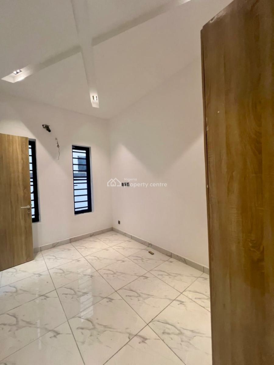 Well-designed 4-bedroom Semi-detached Duplex with Bq, Orchid, Lekki, Lagos, Semi-detached Duplex for Rent