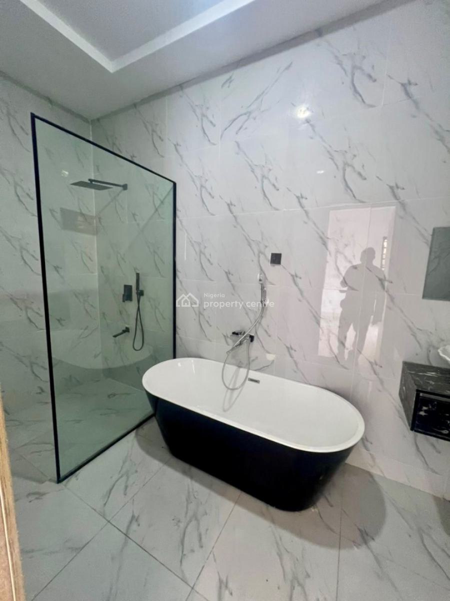 Well-designed 4-bedroom Semi-detached Duplex with Bq, Orchid, Lekki, Lagos, Semi-detached Duplex for Rent