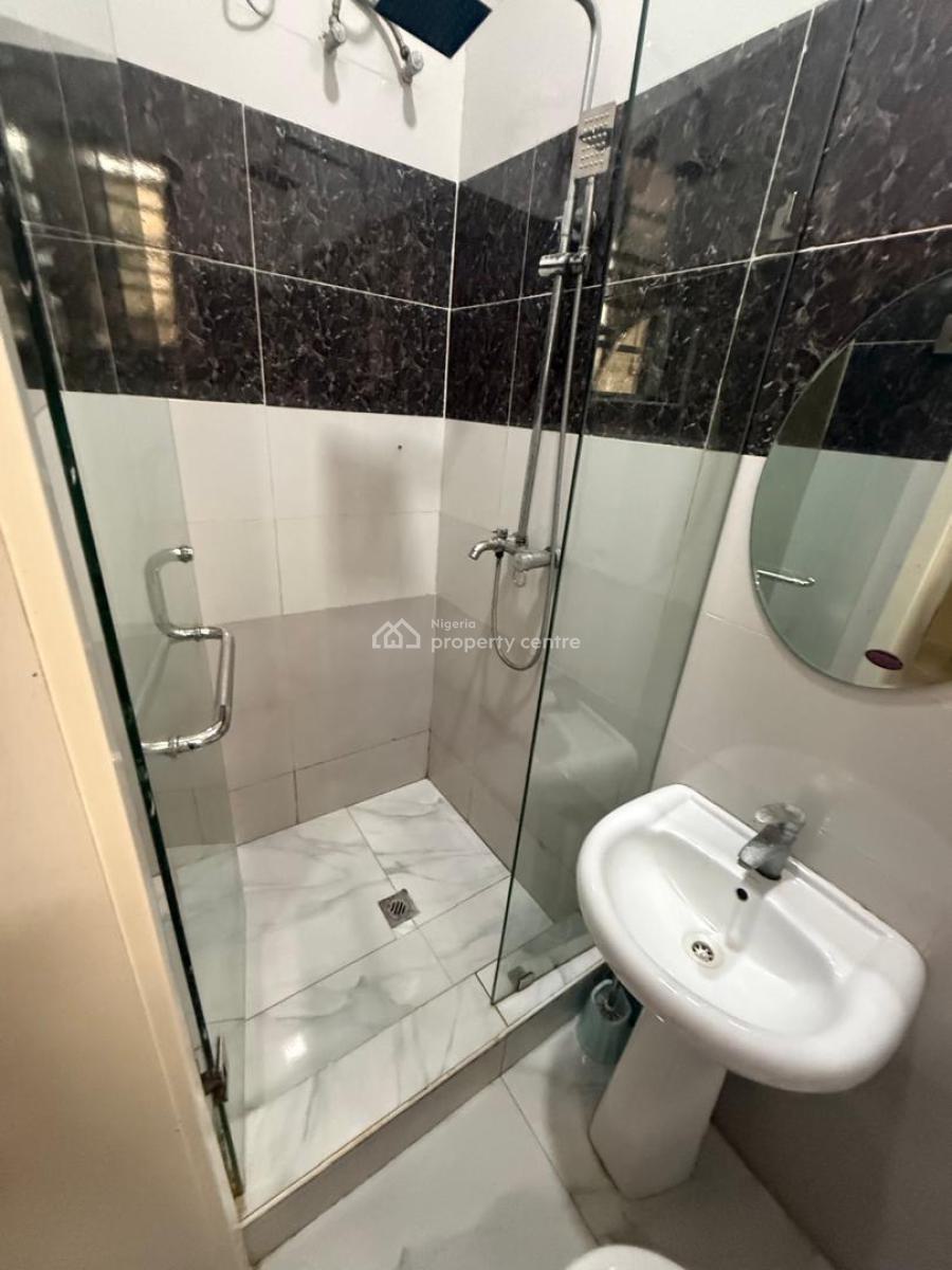 Self Contain, Conservation Chevron, Lekki Expressway, Lekki, Lagos, Self Contain (single Rooms) for Rent