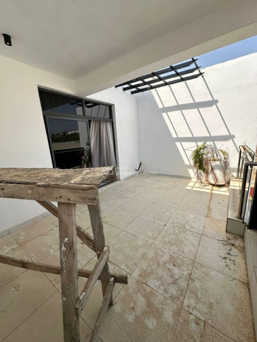 Standard 4 Bedroom Terrace Duplex, Guzape District, Abuja, Terraced Duplex for Sale