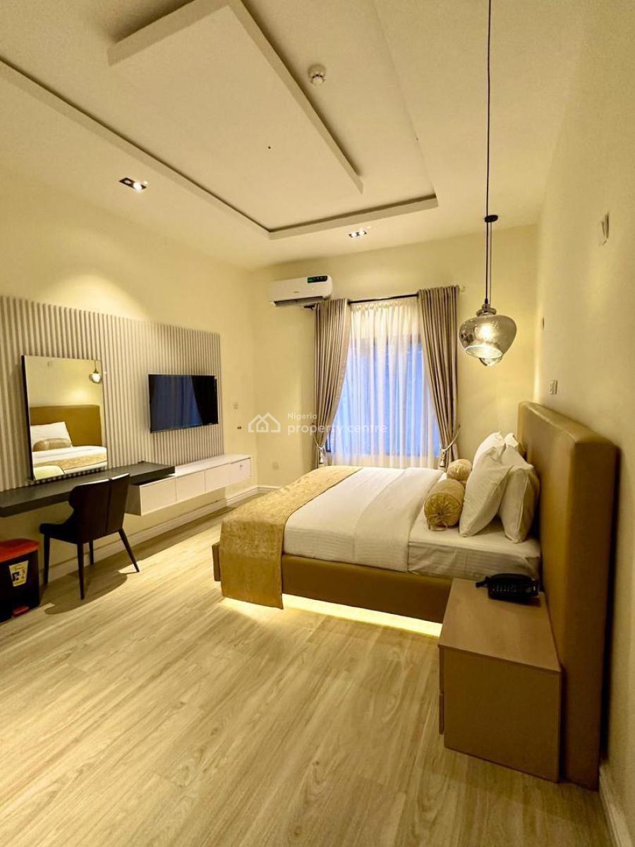 Luxury 1 Bedroom with Gym, Restaurant, Lounge, Smoking Area, Maitama, Maitama District, Abuja, Flat / Apartment Short Let