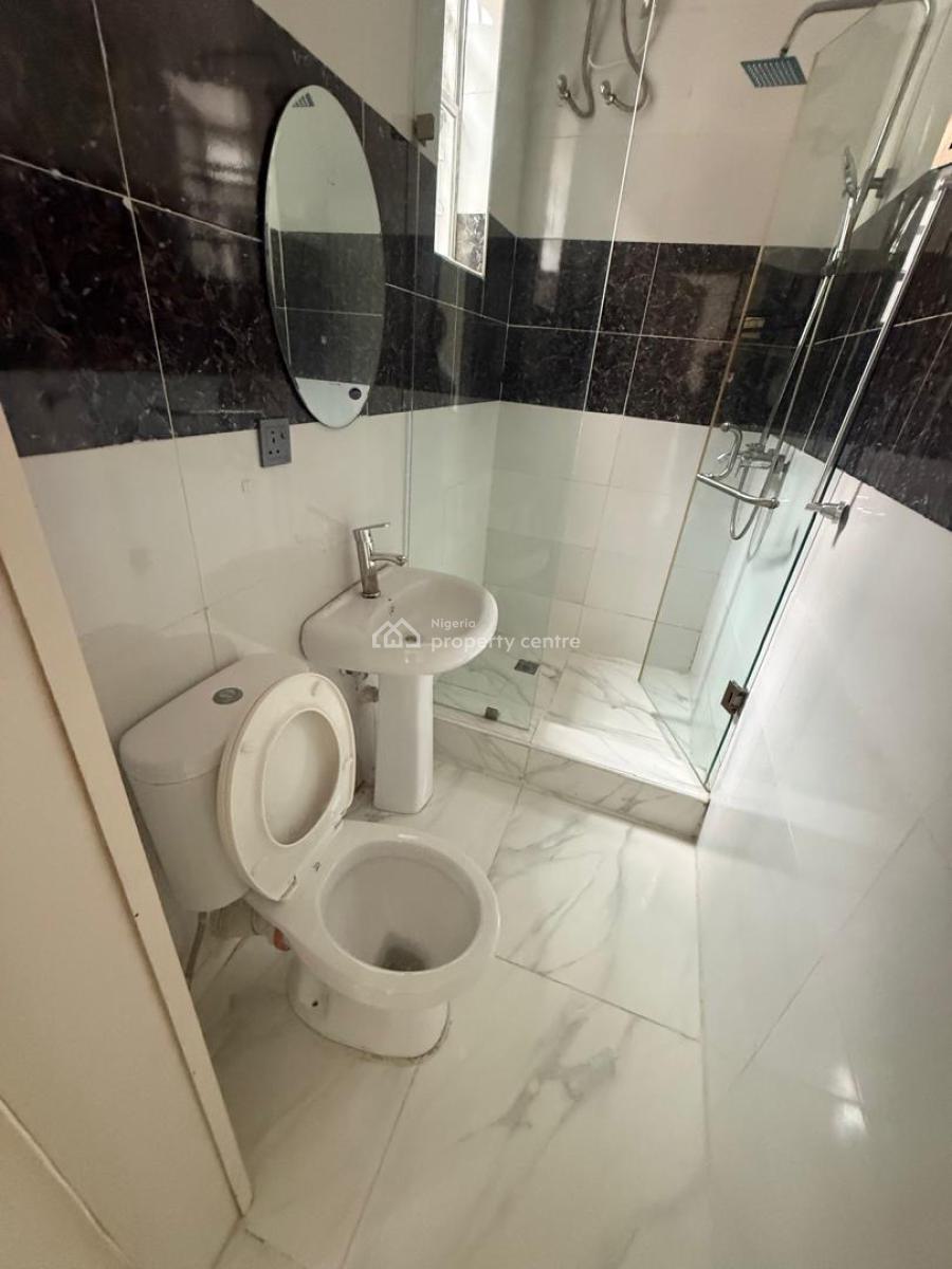 Self Contain, Conservation Chevron, Lekki Expressway, Lekki, Lagos, Self Contain (single Rooms) for Rent