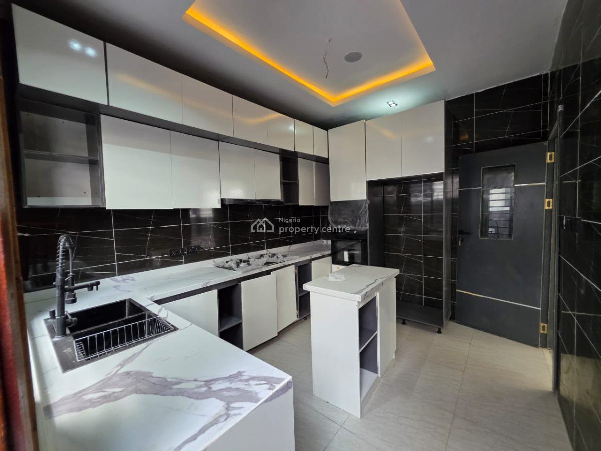 Luxury 4 Bedroom Duplex with Excellent Facilities, Chevron Estate, Lagos, Lekki, Lagos, Semi-detached Duplex for Sale