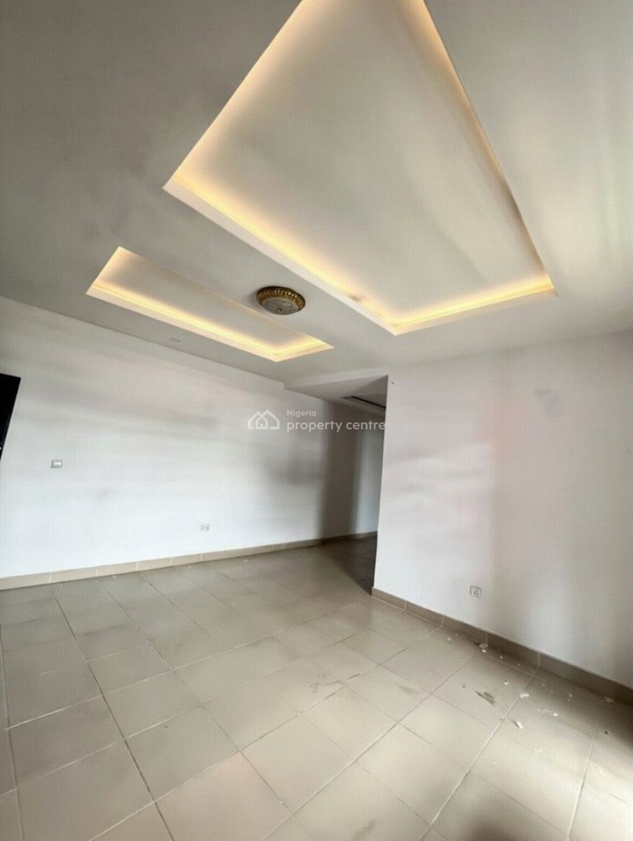a Standard 2bedroom Flat Mobile Road Ajah, Mobil Road Ajah, Lekki Phase 2, Lekki, Lagos, Flat / Apartment for Rent