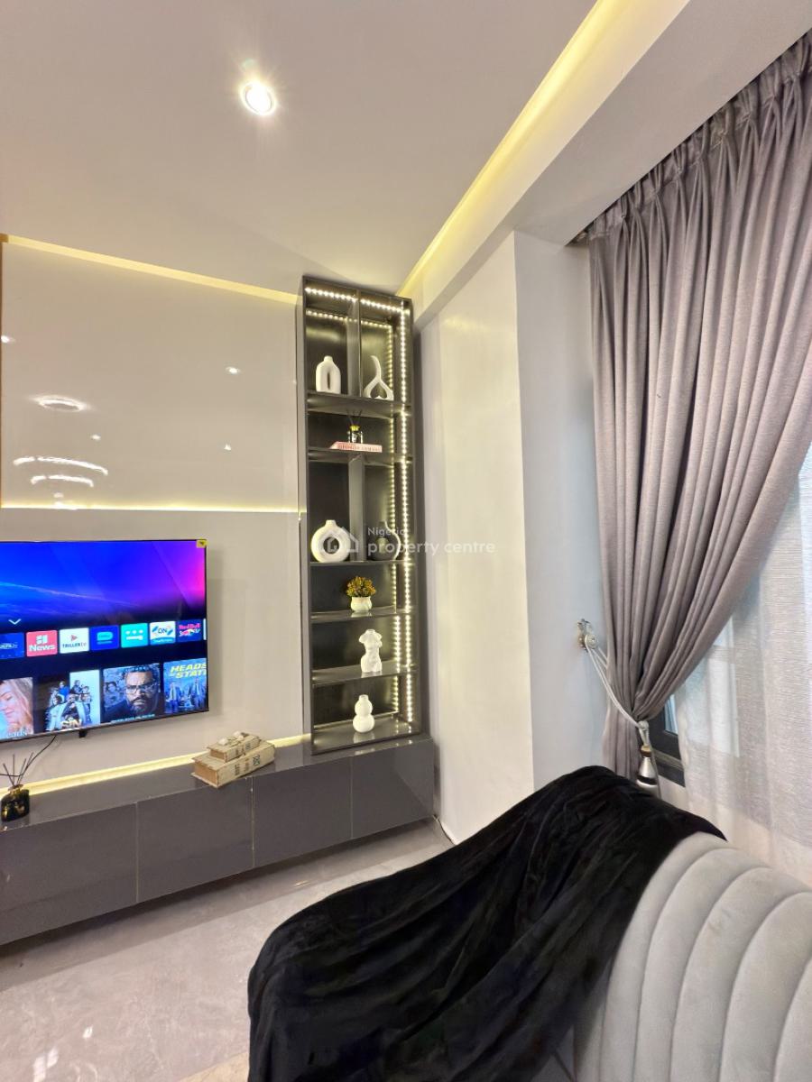 Luxury 2bedroom Apartment+pool+wifi+ps5, Ikate, Lekki, Lagos, House Short Let