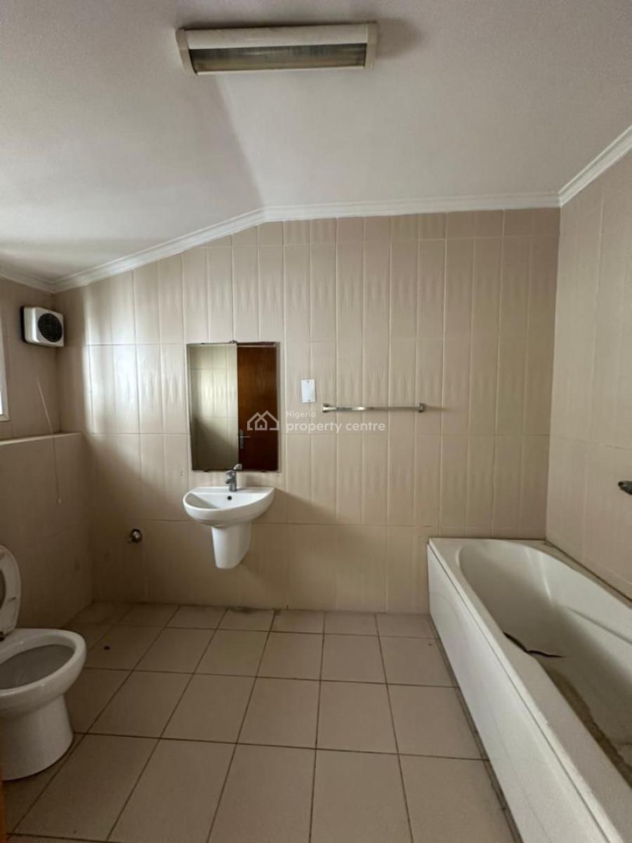 5 Bedroom House with Bq Available at Lekki Phase 1, Lekki Phase 1, Lekki, Lagos, Detached Duplex for Rent