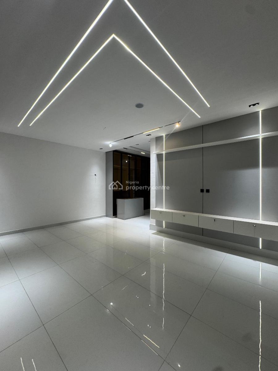 Magnificent 5  Beds with a Private Pool,gym & Cinema., Chevron Drive Lekki, Lekki, Lagos, Detached Duplex for Sale