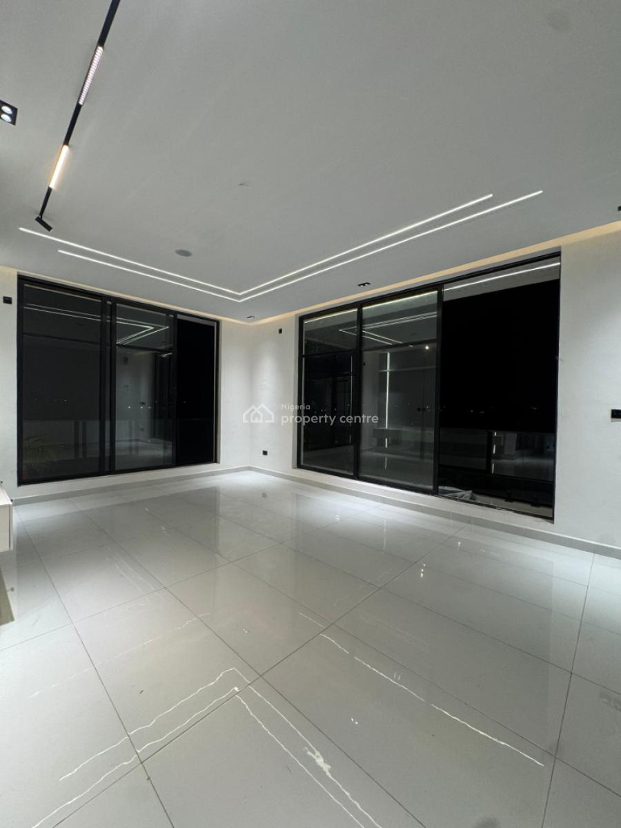Magnificent 5  Beds with Bq, Chevron Drive Lekki, Lekki, Lagos, House for Sale