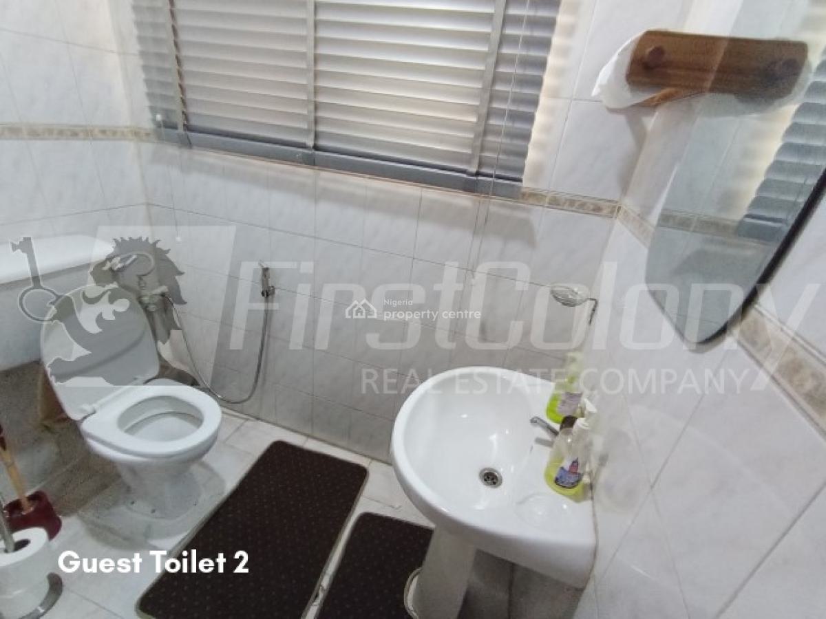 Ambassadorial 6 Bedroom Detached Edifice (with Generous Green Area), Alimosho, Lagos, Detached Duplex for Sale