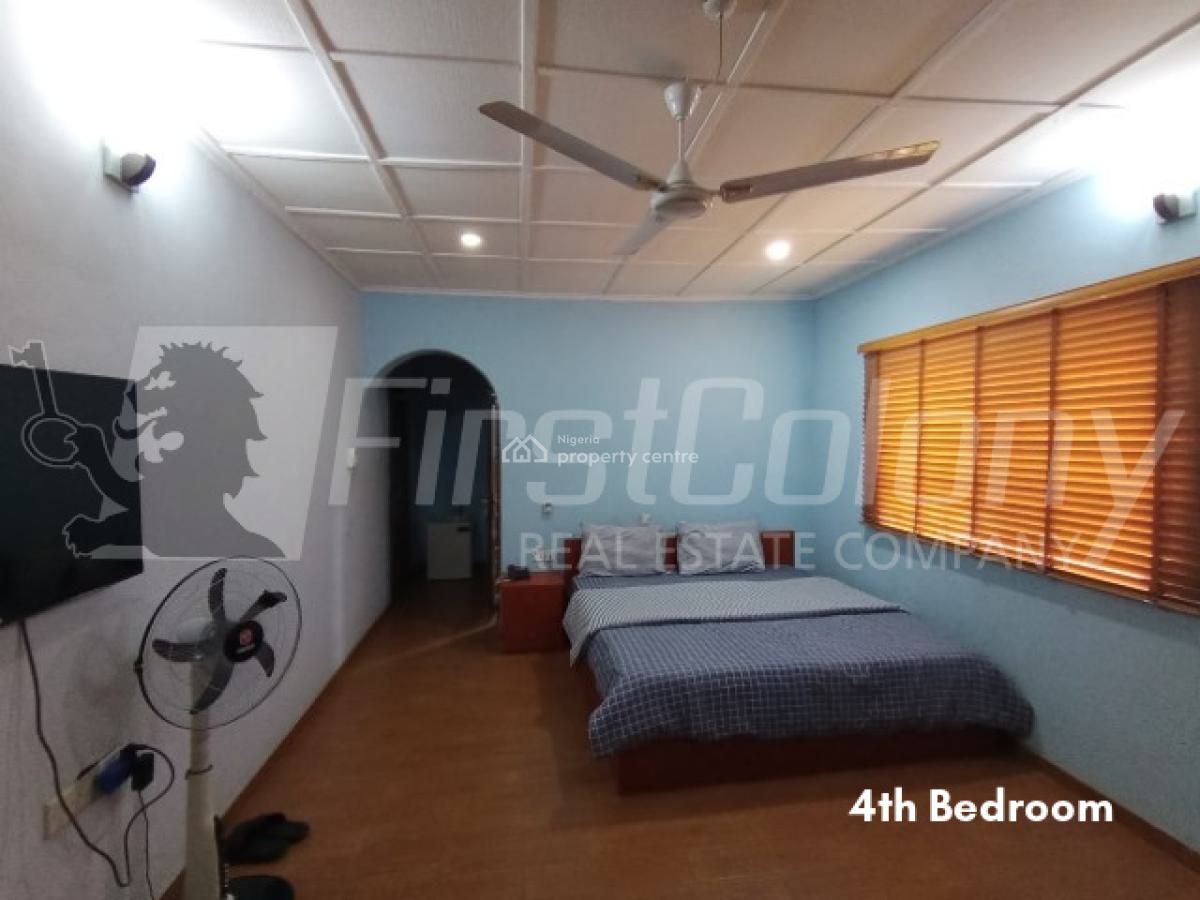 Ambassadorial 6 Bedroom Detached Edifice (with Generous Green Area), Alimosho, Lagos, Detached Duplex for Sale